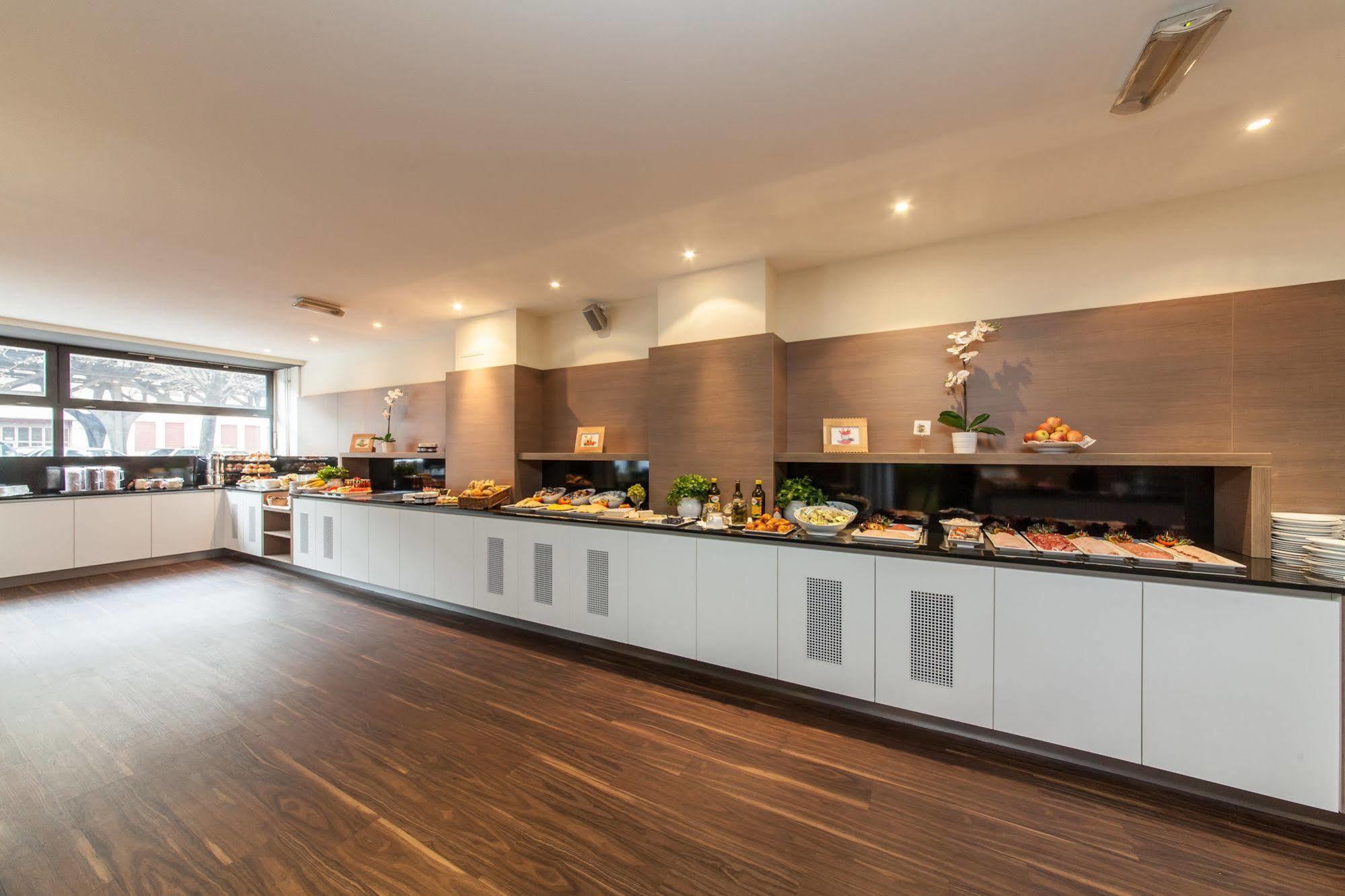 Hotel Novum Style Aldea Berlim